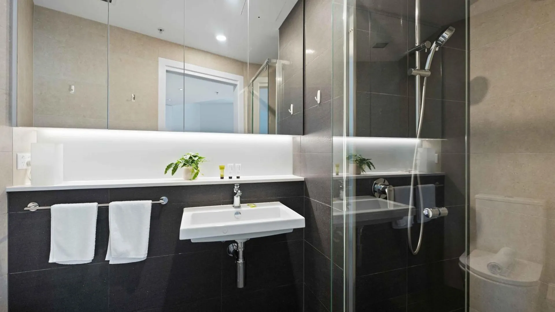 1Br Apt In The Heart Of The City W Stunning View Brisbane Apartment